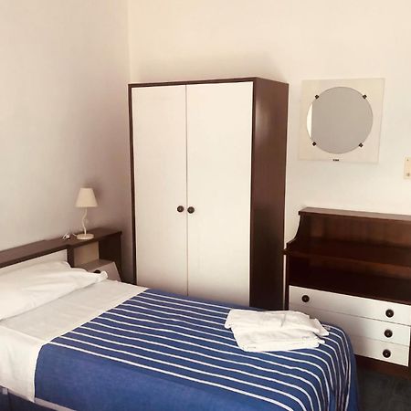 Hotel Mediterraneo Ґуардія-П'ємонтезе-Терме Екстер'єр фото